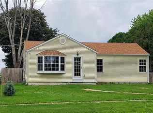 410 Sunset Ln, Mount Morris, IL 61054