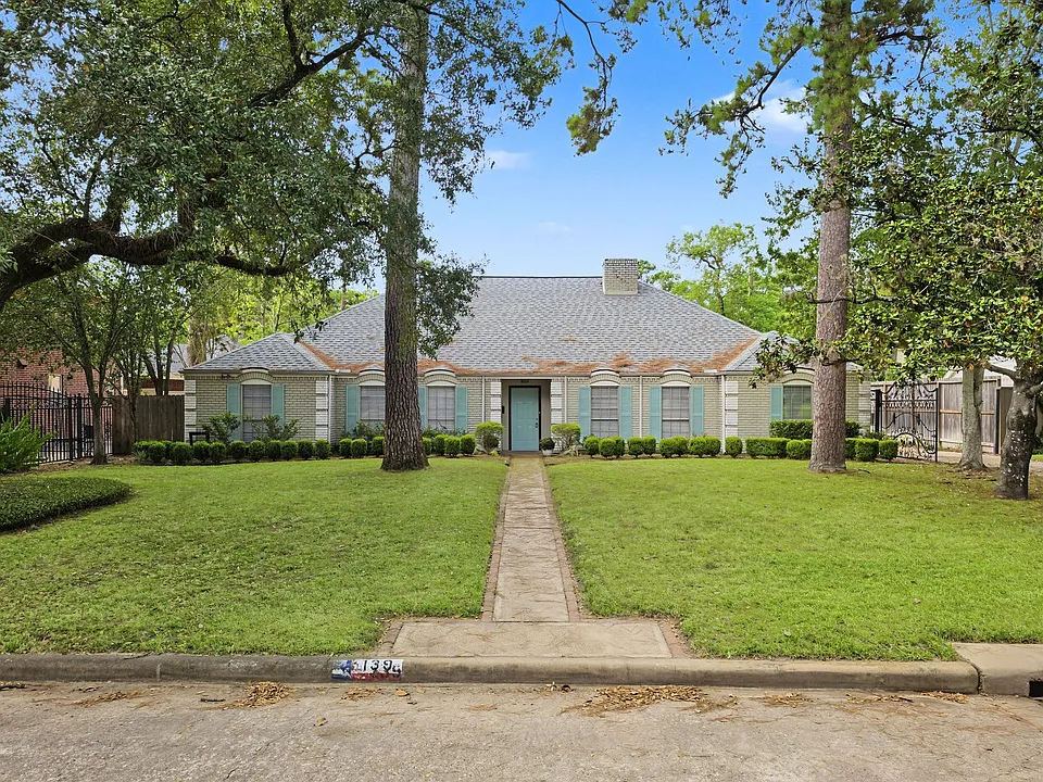 139 Haversham Dr