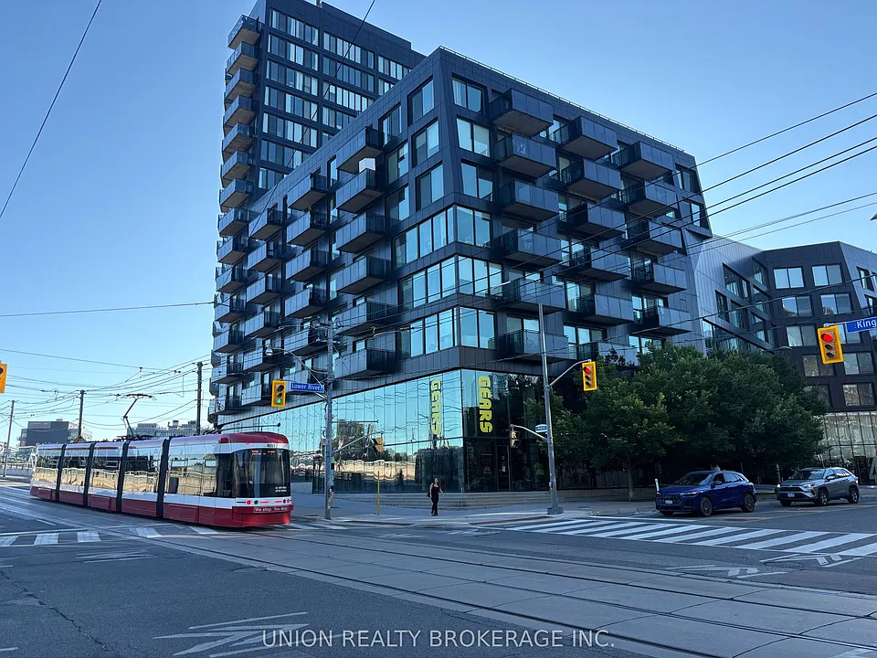 51 Trolley Cres #902