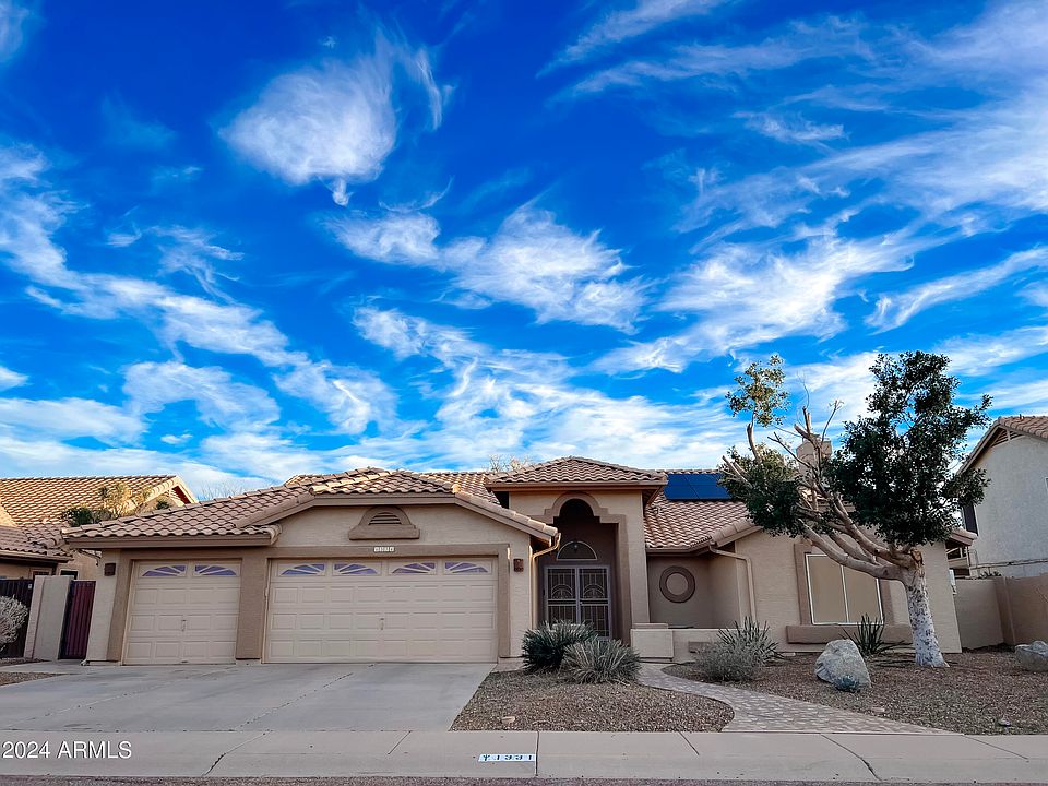 1st image of 1331 W MUIRWOOD Drive