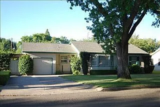 1508 Sycamore St photo 1