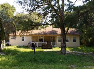 23627 Franklin Ave, Sorrento, FL 32776