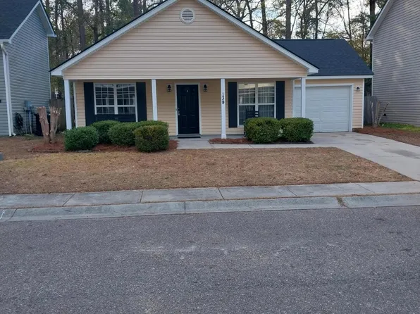 139 Trickle Dr, Summerville, SC 29483