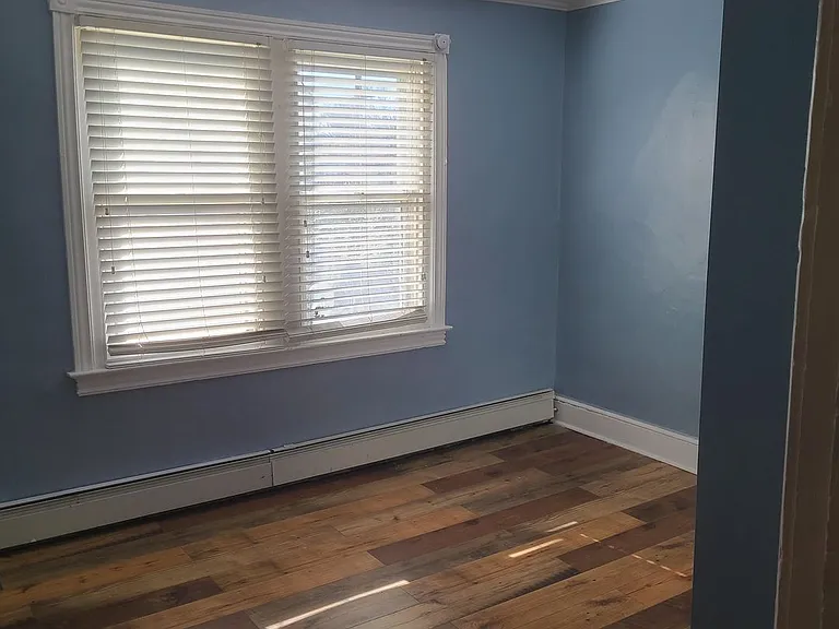 39 W Manoa Rd — Photo 13