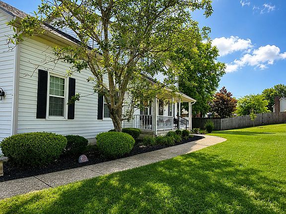 3rd image of 301 Baker Ct