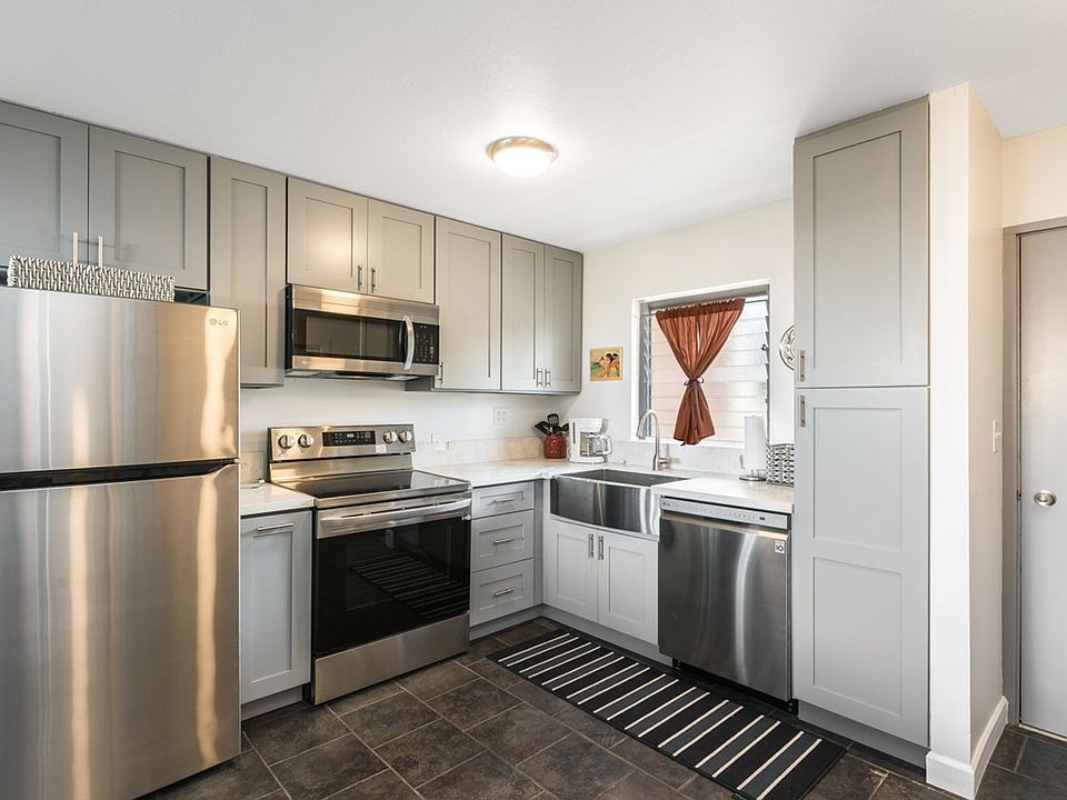 1st image of 75-5766 Kuakini Hwy APT 105