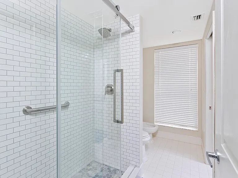 11818 Pebblewood Dr — Photo 11