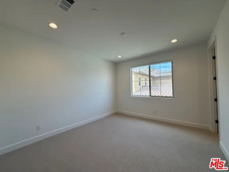 11763 Quailrun Ct — Photo 33