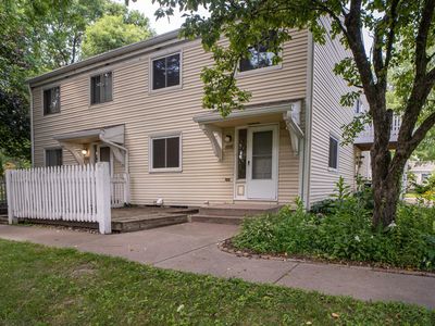 4848 Grenwich Trl N, Oakdale, MN, 55128