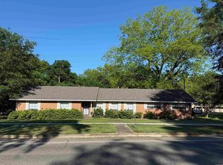 102 S 4th St, Nashville, AR 71852