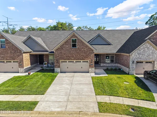 810 Katie Ln, New Albany, IN 47150