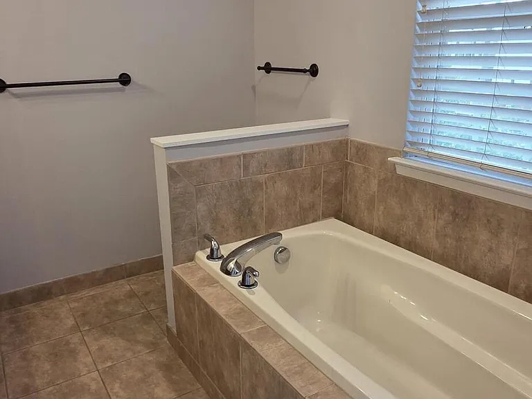 1578 Kessler Ave — Photo 23