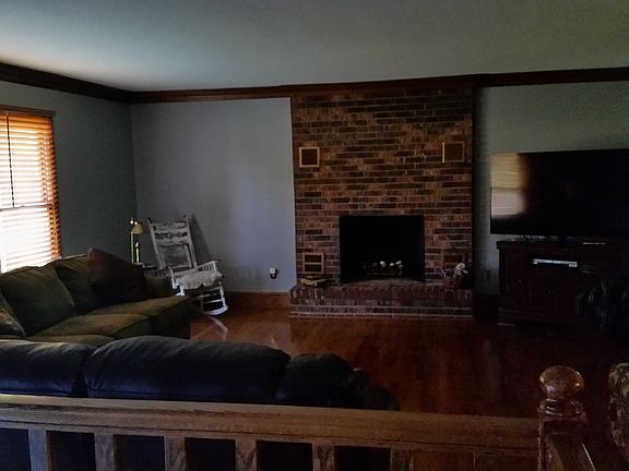 4th image of 106 Windemere Dr