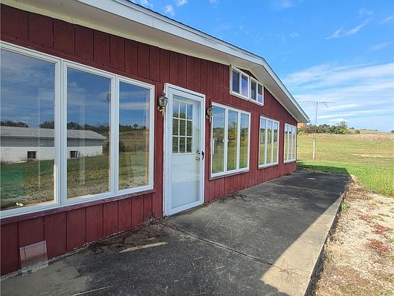 3rd image of 6826 County Road 10