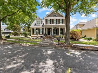 210 Colonial Ct, Fayetteville, GA 30214