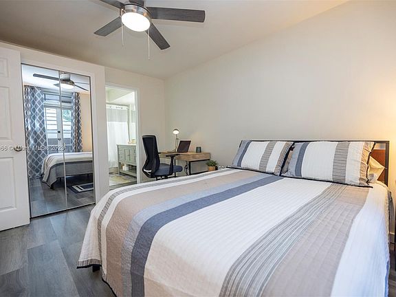 5th image of 1280 S Alhambra Cir APT 1209