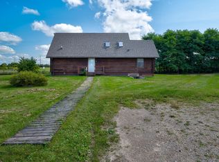400 Haugen Rd, Edgerton, WI 53534