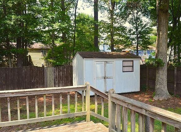 3rd image of 5121 Tiffanywoods Ct