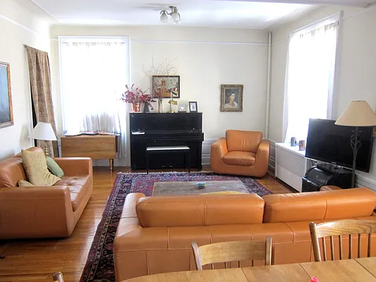 Rented by Manor Management | media 8