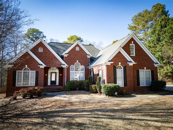 80 Pecan Ln, Oxford, GA 30054