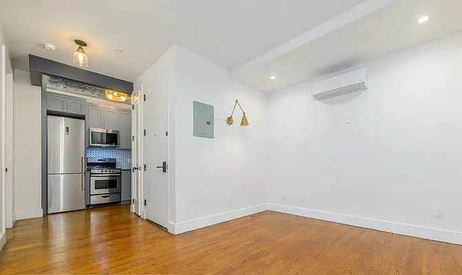 Rented by EXR | media 1