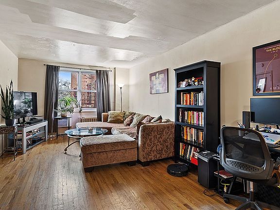 5th image of 75 W 238th St APT 7L