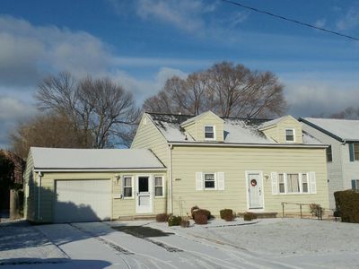 27 Alcott Rd, Rochester, NY, 14626