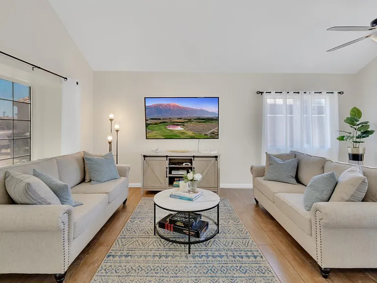 Willow Ln — Photo 4