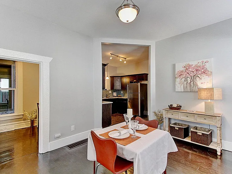 504 W 8the Ave — Photo 20