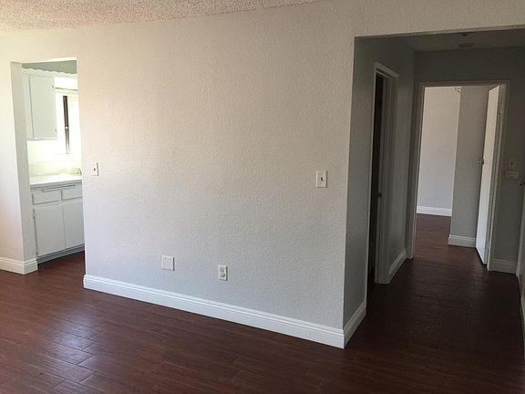 3rd image of 7649 N Hollywood Way APT 3