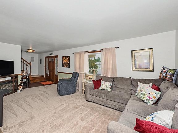 5th image of 3125 91st STREET