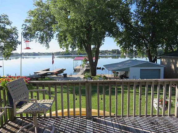 4th image of 176 Breezy Shores Cir
