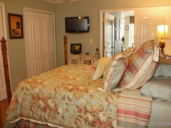 2nd image of 5203 S Atlantic Ave APT 318