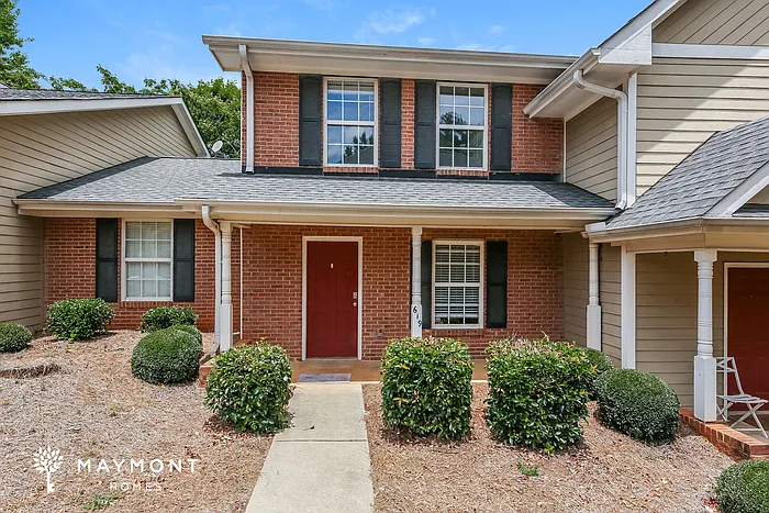 619 Bear Dr — Photo 2