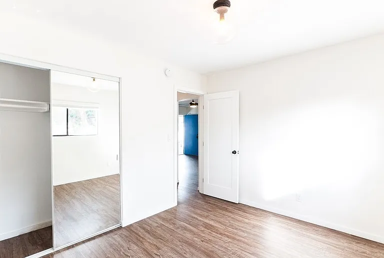 255 S Avenue 55 #1 — Photo 6