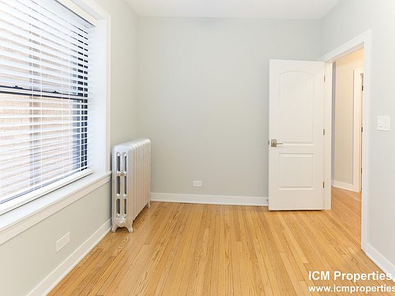 5th image of 5051 N Damen Ave APT 1W