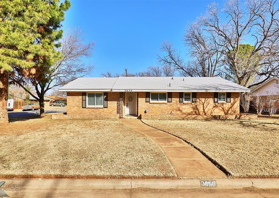 1st image of 3850 Brook Hollow Dr