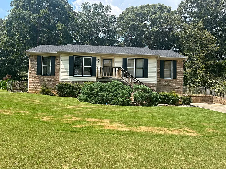 3382 N Broken Bow Dr — Photo 1
