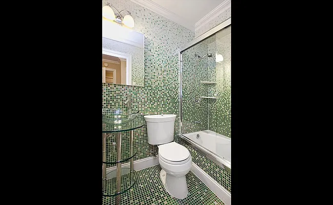 Sold by Douglas Elliman | media 26