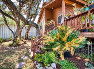 1262 Pebble Beach Rd, Lakehills, TX 78063