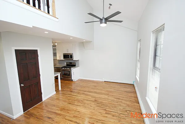 Rented by Modern Spaces | media 11