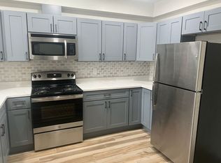 1443 T St NW APT 3, Washington, DC 20009