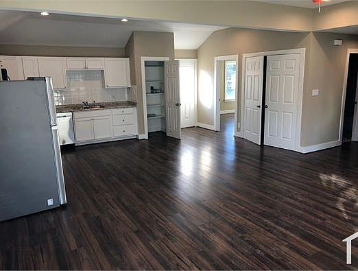 4th image of 16521 Green Manor Dr