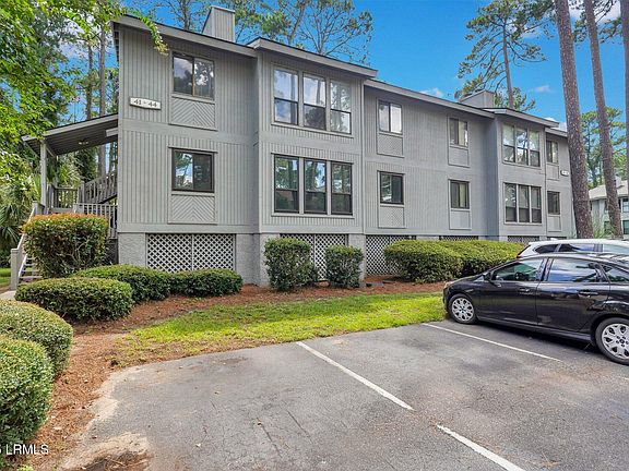 2nd image of 41 Forest Cove Road #41