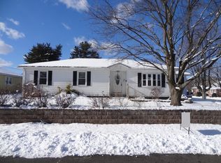 87 Haviland St, Ludlow, MA 01056