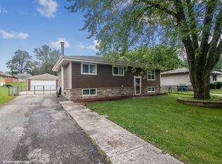 1206 Highview Dr, Des Moines, IA 50315