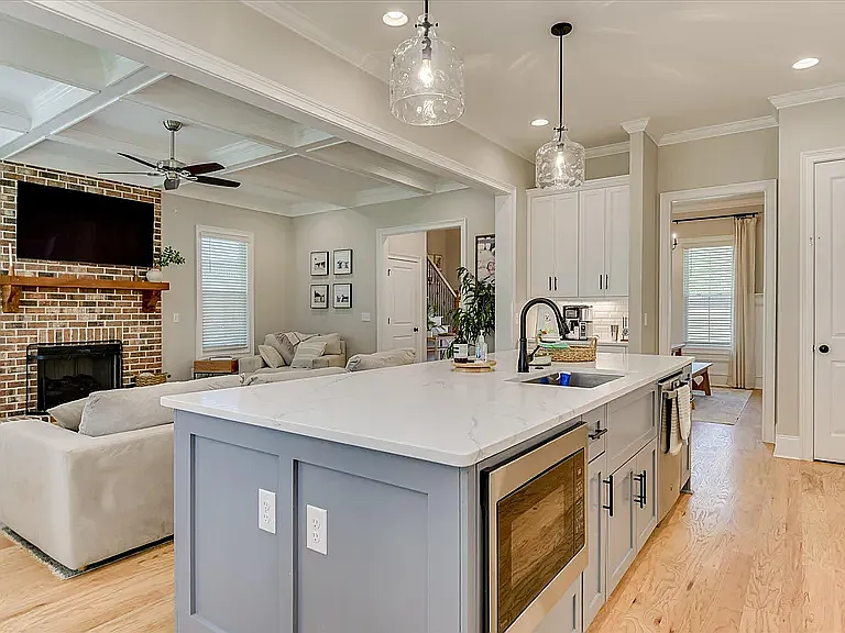 566 River Oaks Ln — Photo 6