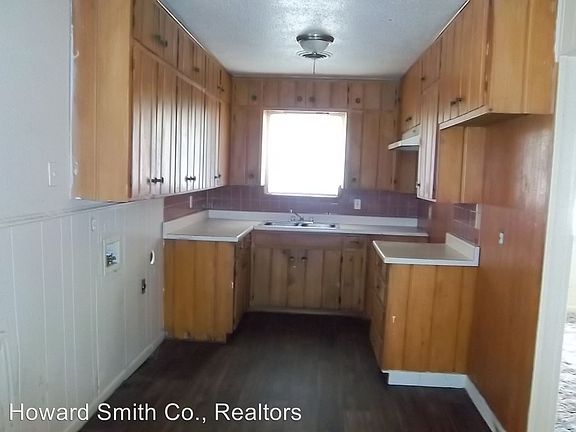 5th image of 1313 N Nance St