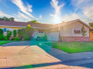 6872 Demaret Dr, Sacramento, CA