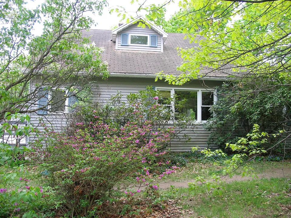 10 Roma Rd